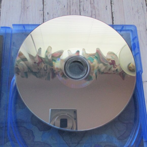 Uncharted The Lost Legacy 2017 for Sony PS4 Video Game and Case - Picture 4 of 5